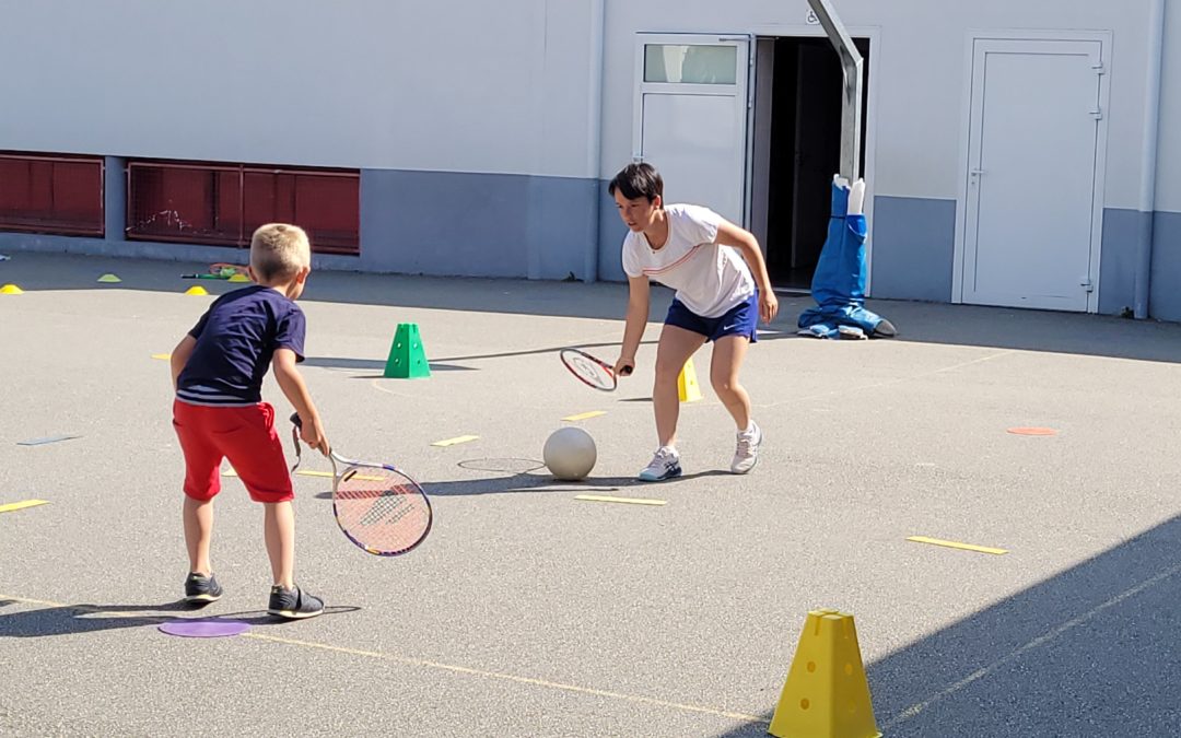 Initiation au tennis pour le Cycle 2